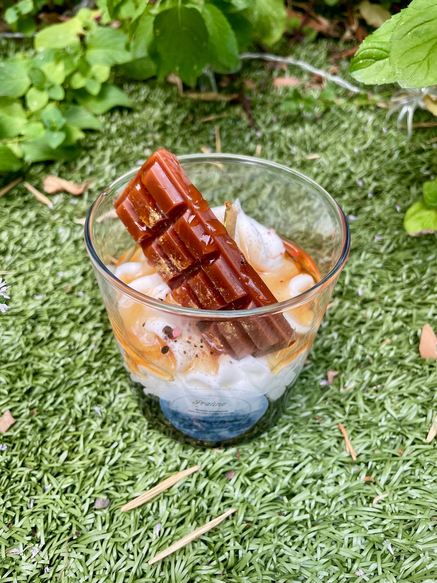 Bougie gourmande Praline avec son coulis 🍫